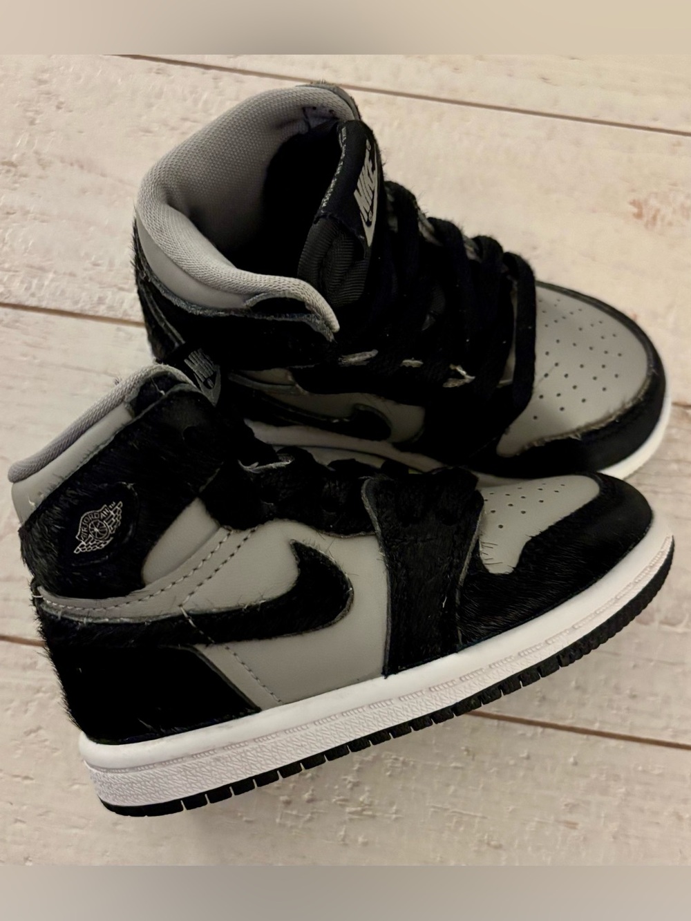 Air Jordan 1 Retro High Twist Toddler Sneakers